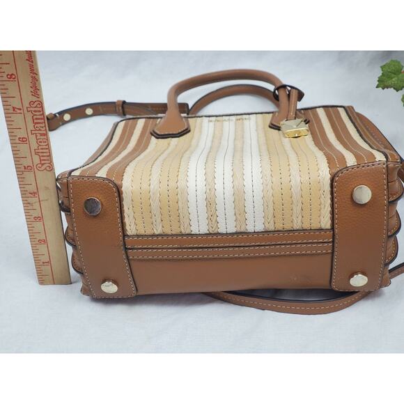 Michael Kors Rare Woven Rattan Straw Tote Handbag Leather Tan Purse Bag Pockets - Picture 9 of 12